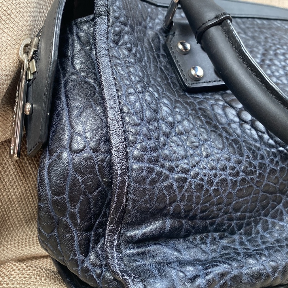 Gryson black pebbled leather satchel with crossbody option - Picture 4 of 11